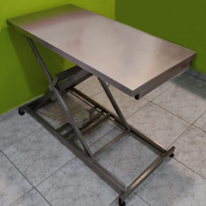 C.V. LES FONTS 2 ELÉCTRICA tijera inox